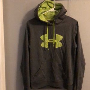 Women under armour sweatshirt